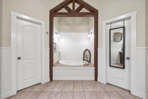 2033 Pin Oak Drive Kaufman TX 75142