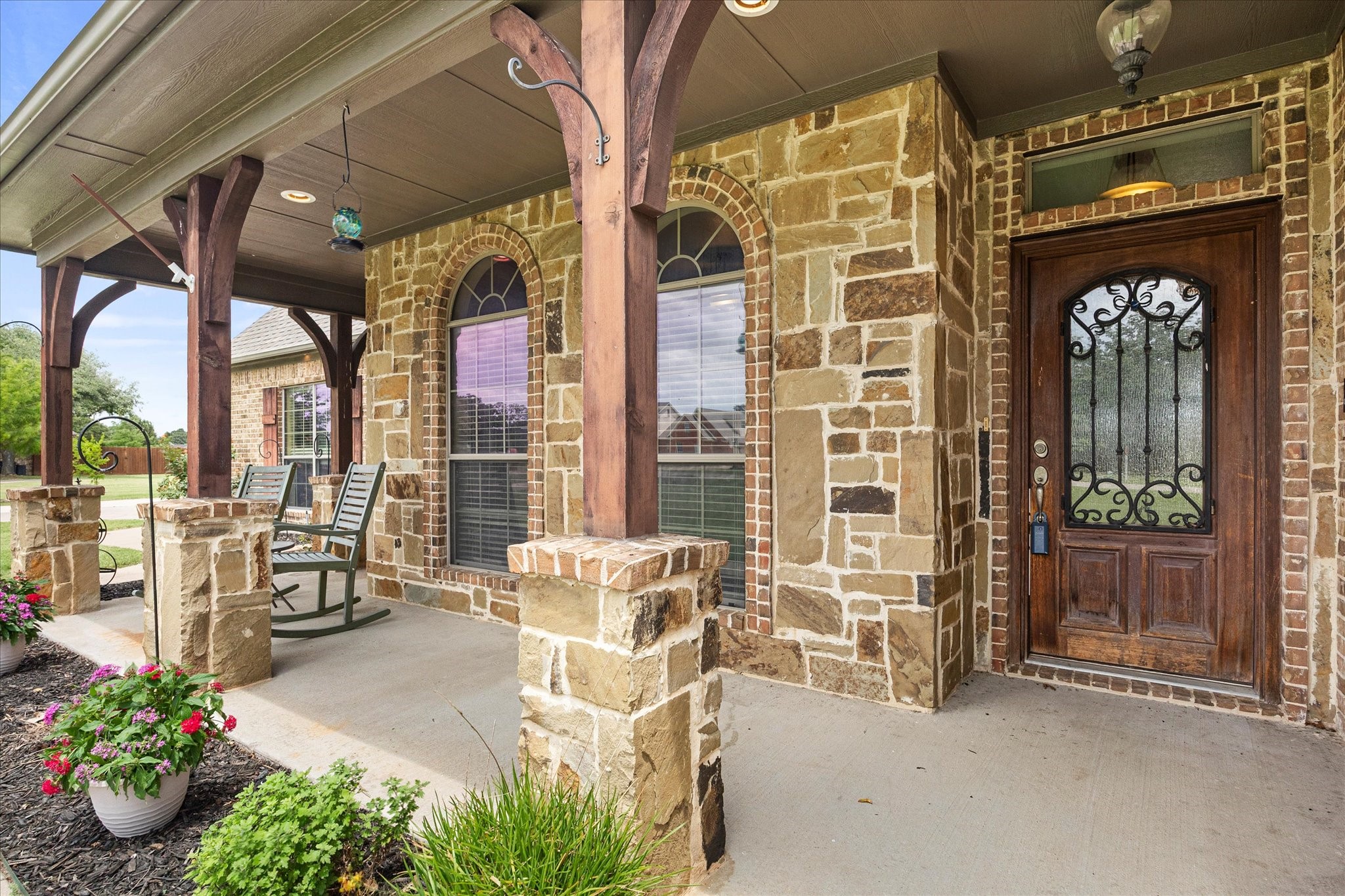 2033 Pin Oak Drive Kaufman TX 75142