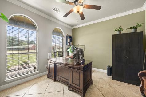 2033 Pin Oak Drive Kaufman TX 75142