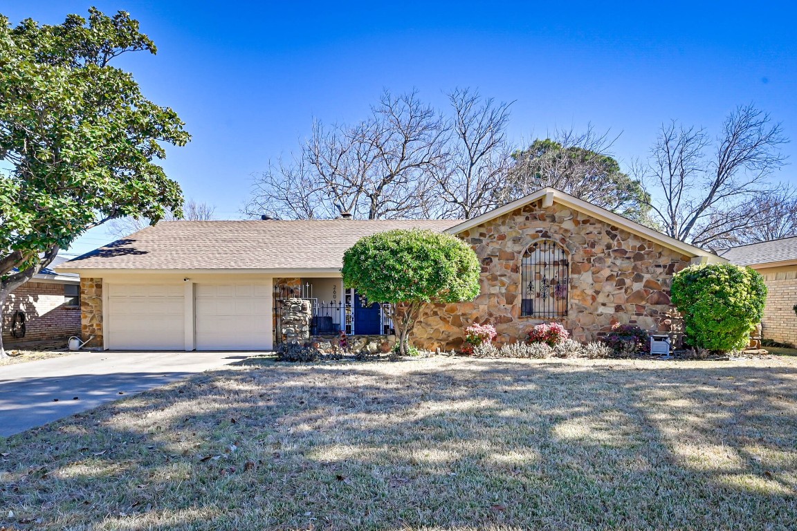 2603 Monterrey Street Arlington TX 76015