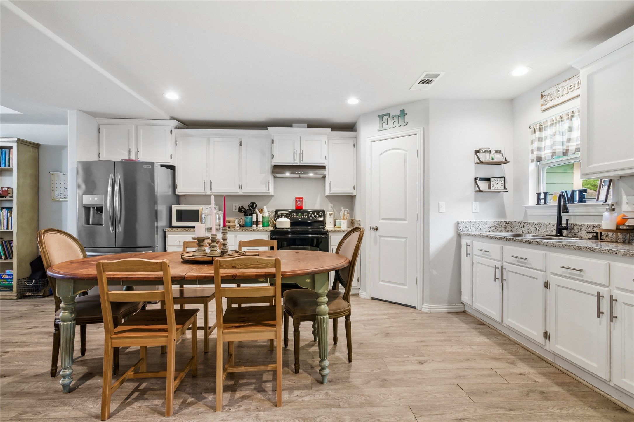 1116 S Hazelwood Street Sherman TX 75090