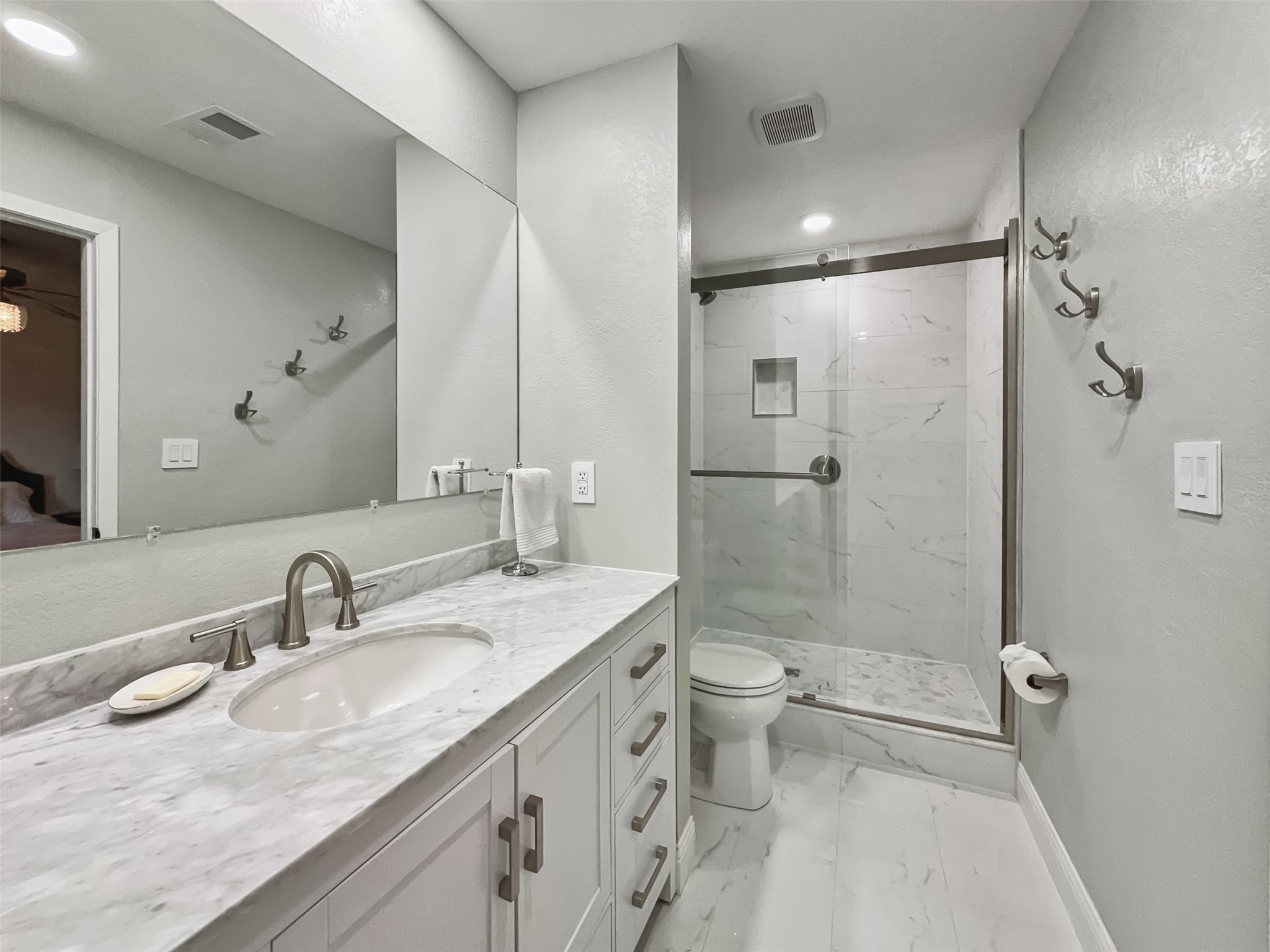 4147 Fawnhollow Drive Dallas TX 75244