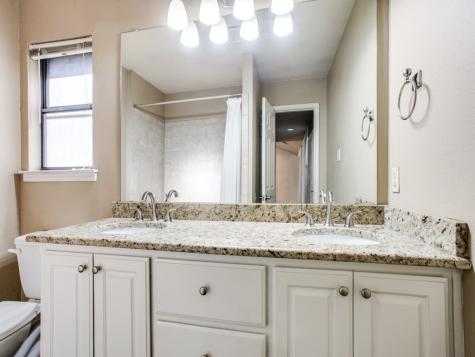 209 Ginger Lane Euless TX 76039