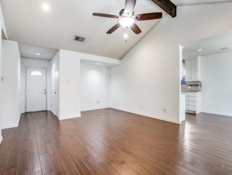 209 Ginger Lane Euless TX 76039