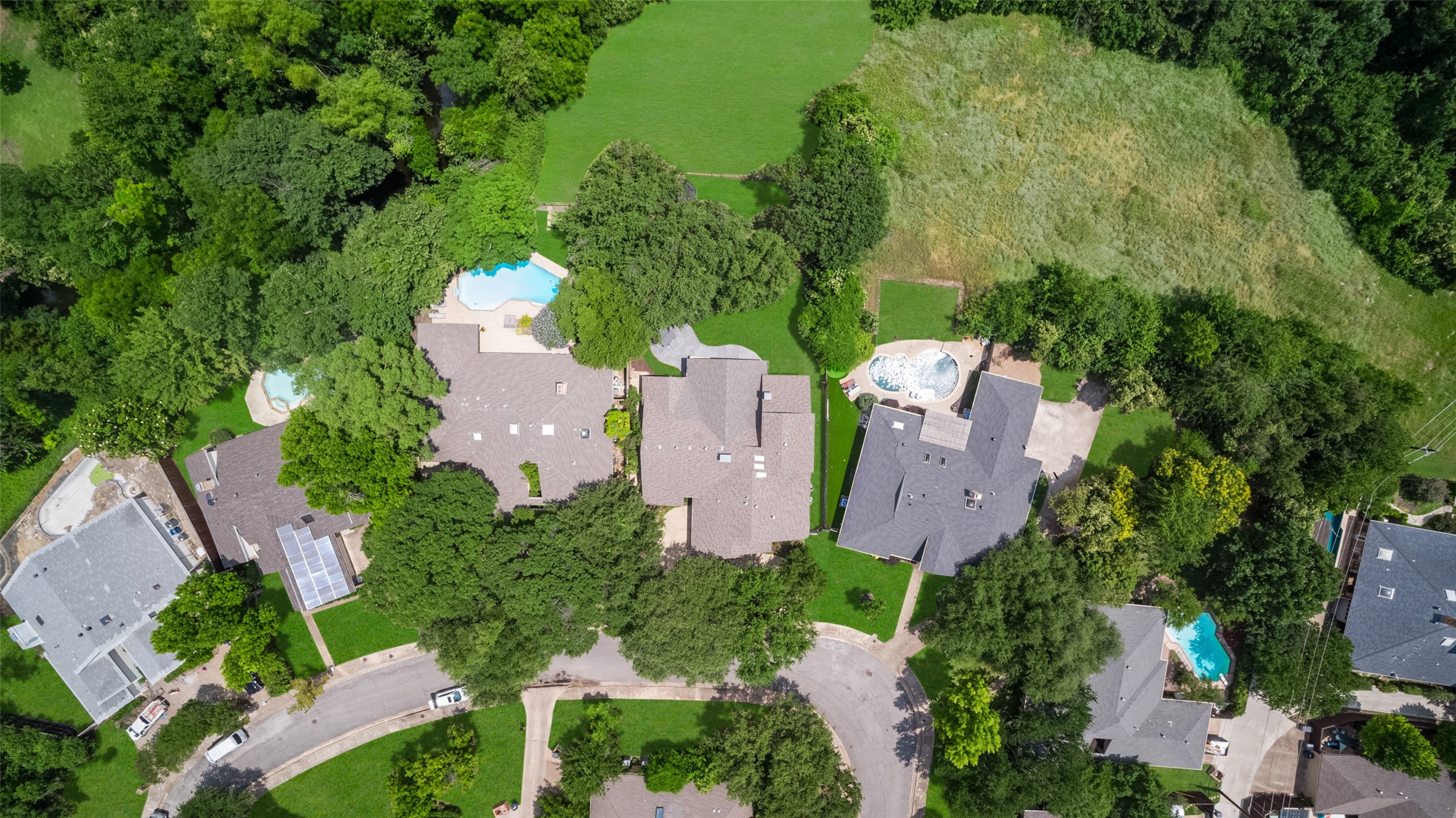 6334 Oakleaf Road Dallas TX 75248