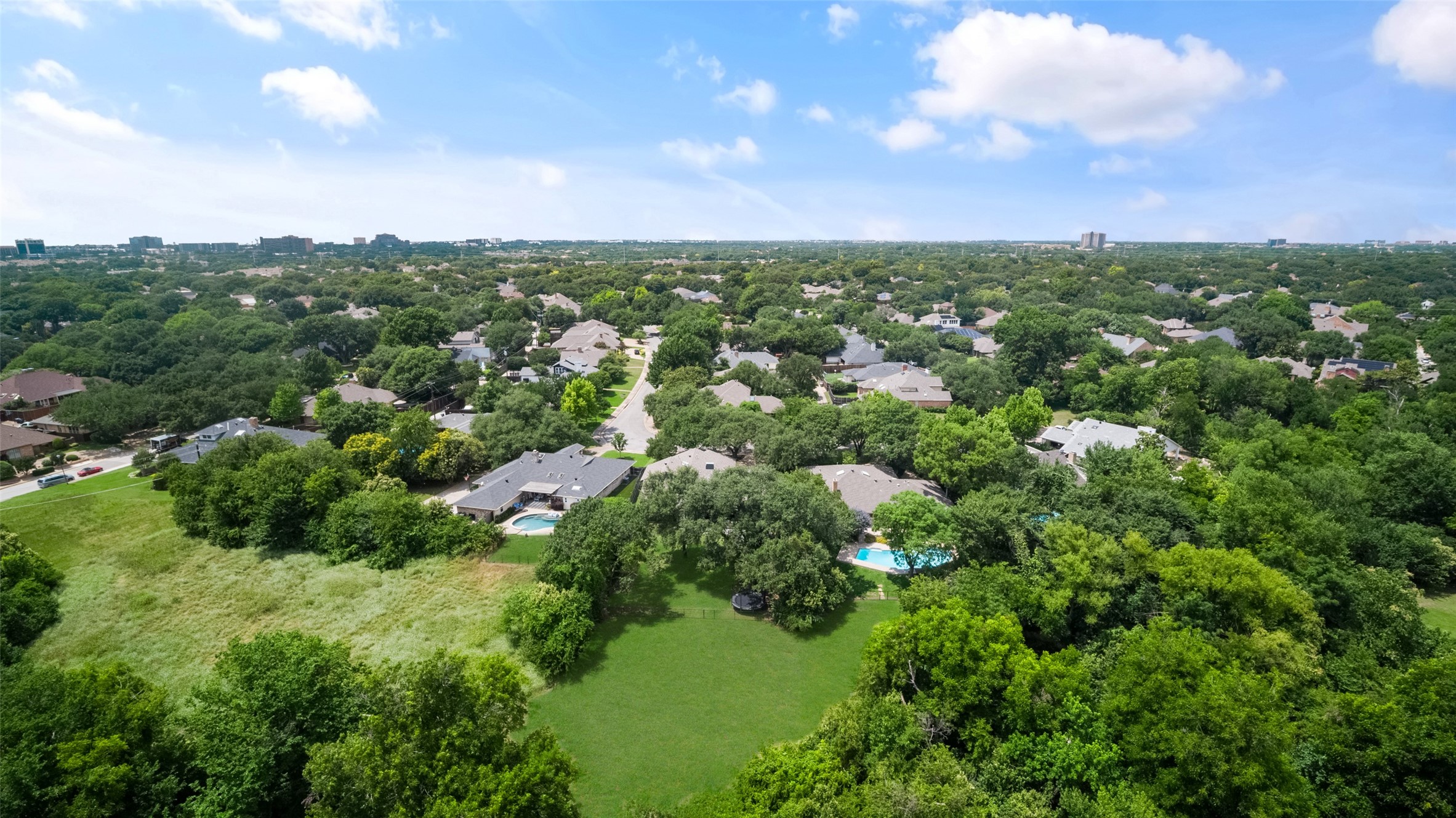 6334 Oakleaf Road Dallas TX 75248