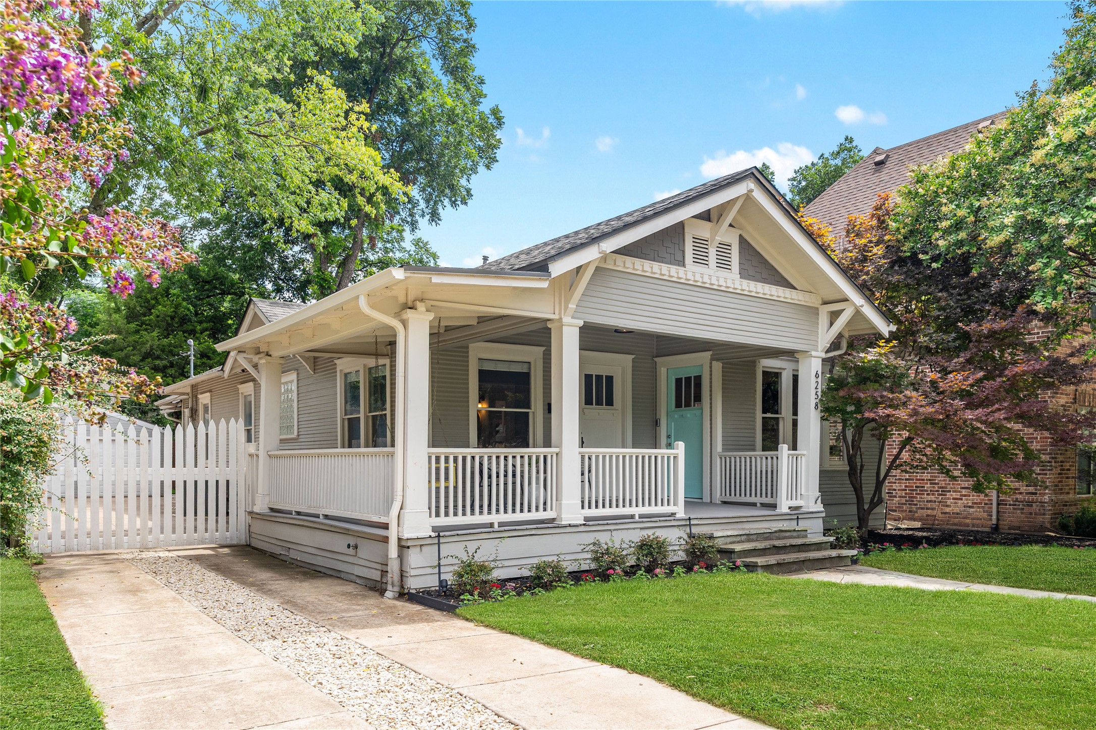 6258 Lakeshore Drive Dallas TX 75214
