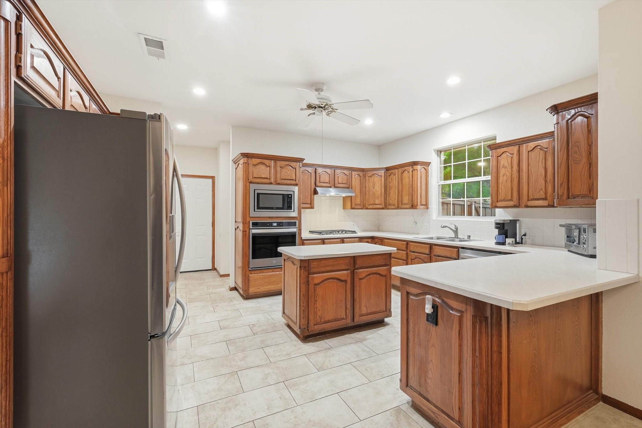 1424 Oakwood Court Flower Mound TX 75028