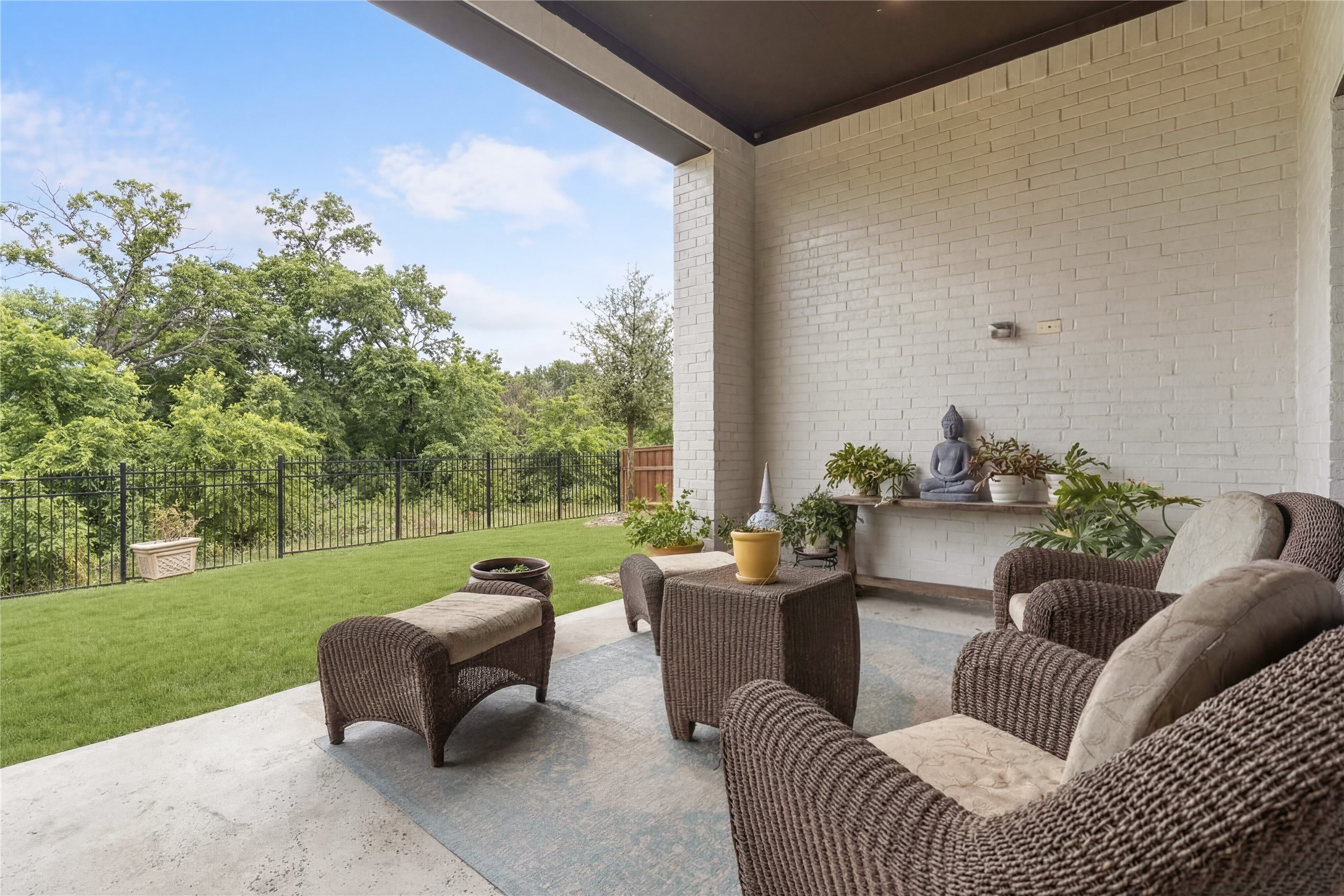 400 Fema Valle Drive Mckinney TX 75071