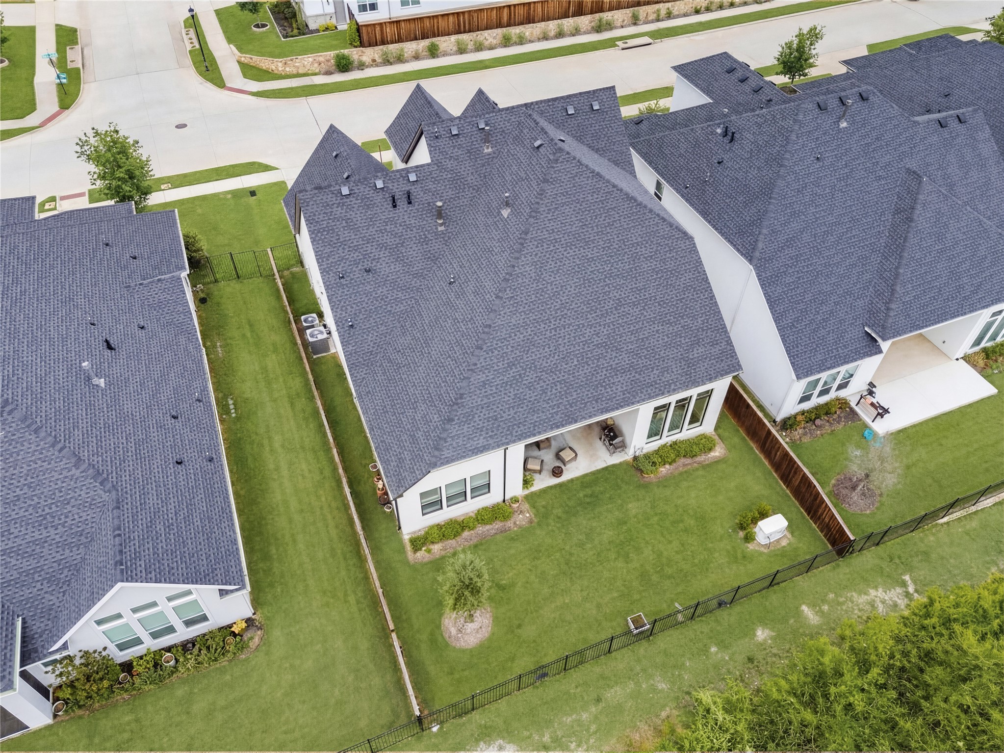 400 Fema Valle Drive Mckinney TX 75071