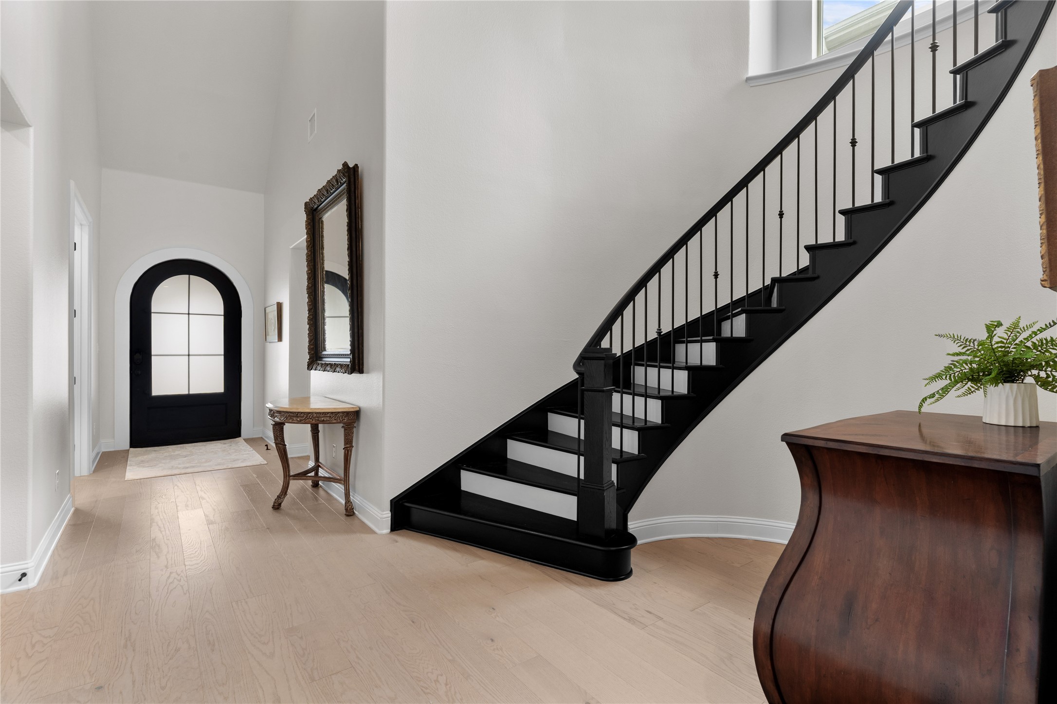 400 Fema Valle Drive Mckinney TX 75071