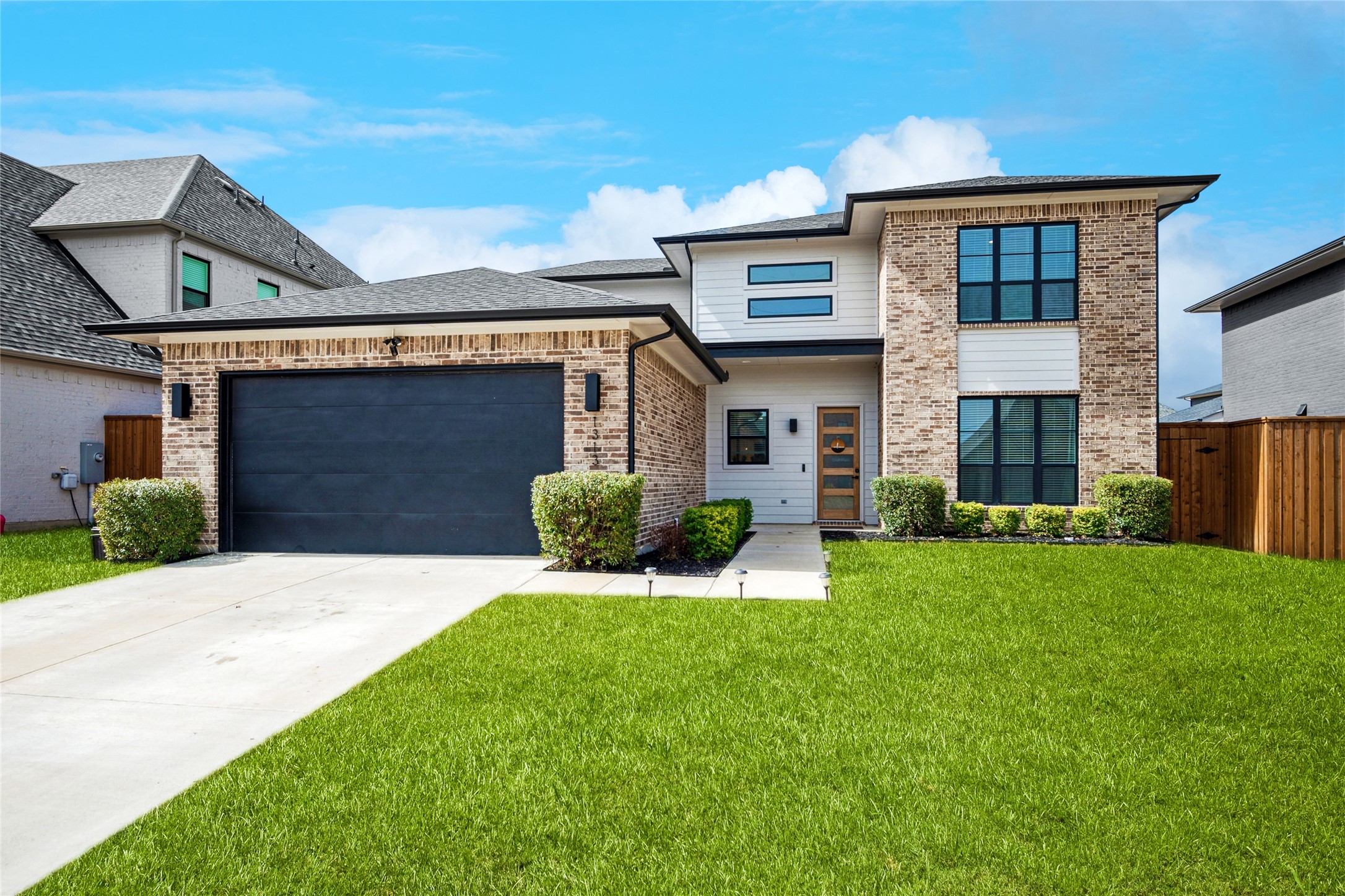 1313 Incline Circle Garland TX 75040