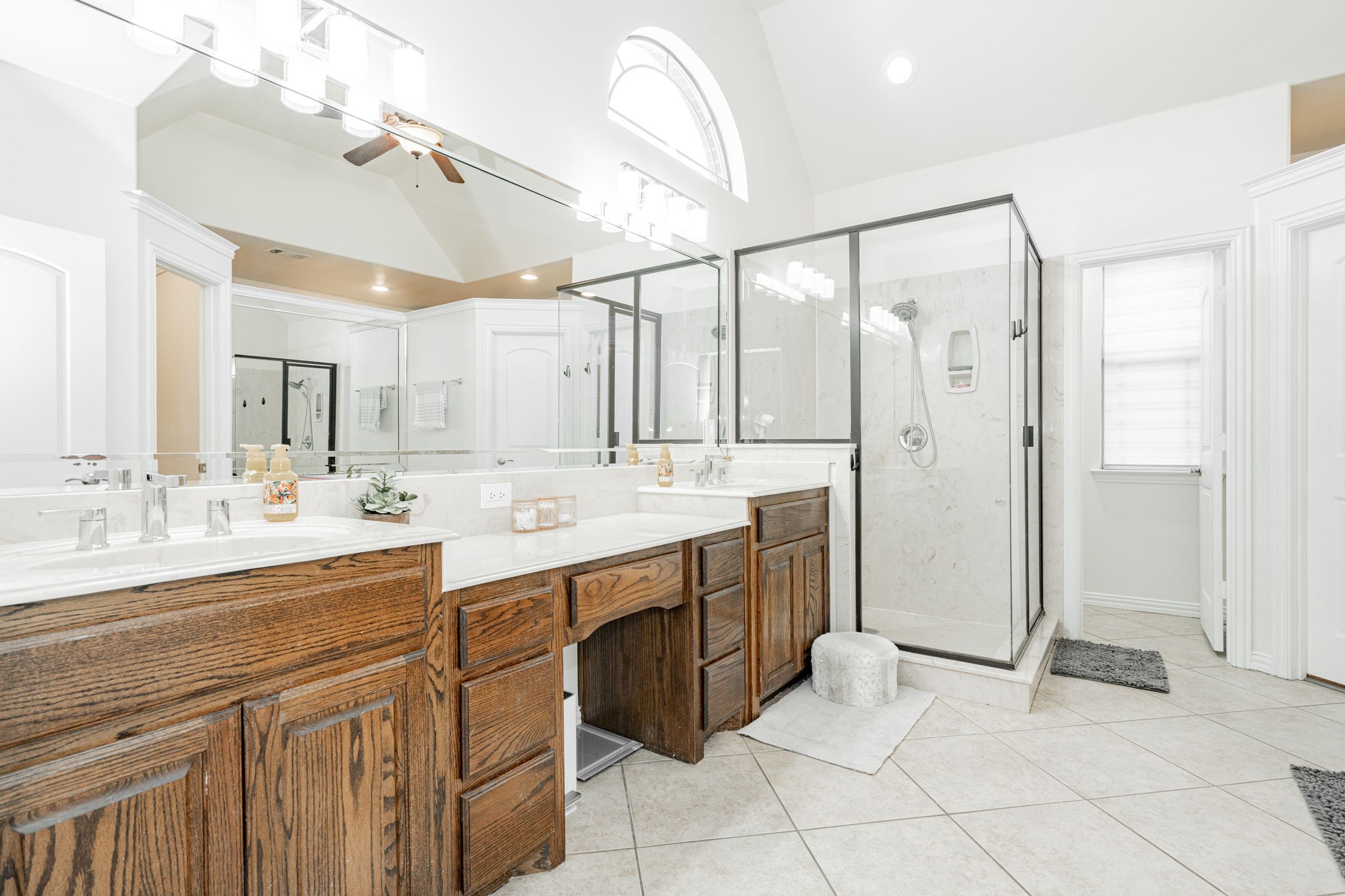 12176 Livingston Way Talty TX 75126