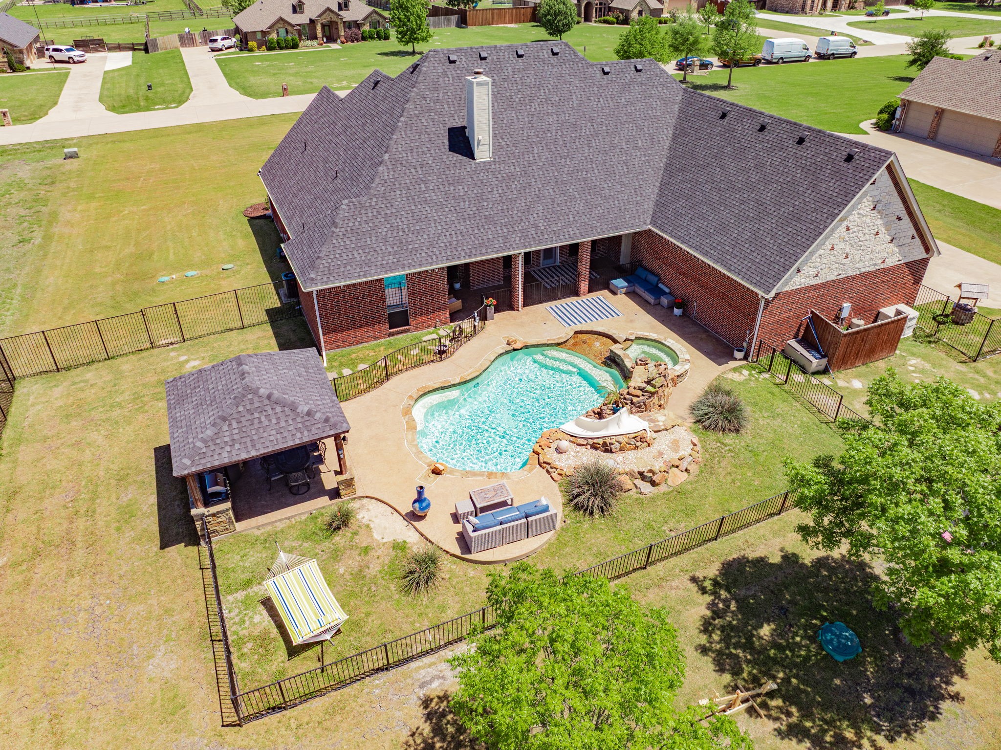 12176 Livingston Way Talty TX 75126