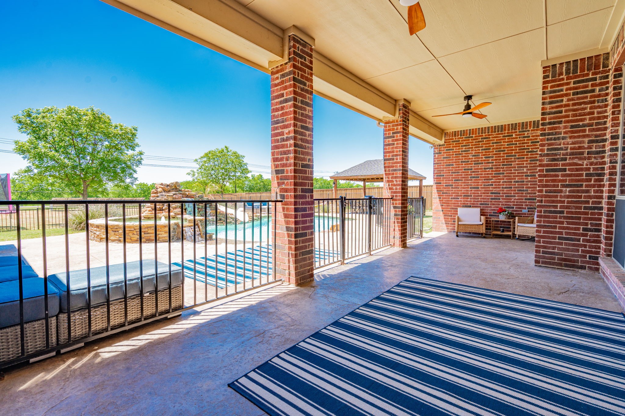 12176 Livingston Way Talty TX 75126