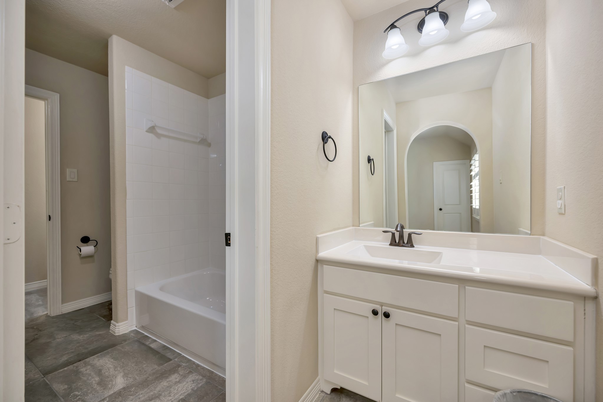 1009 Holston Hills Trail Roanoke TX 76262
