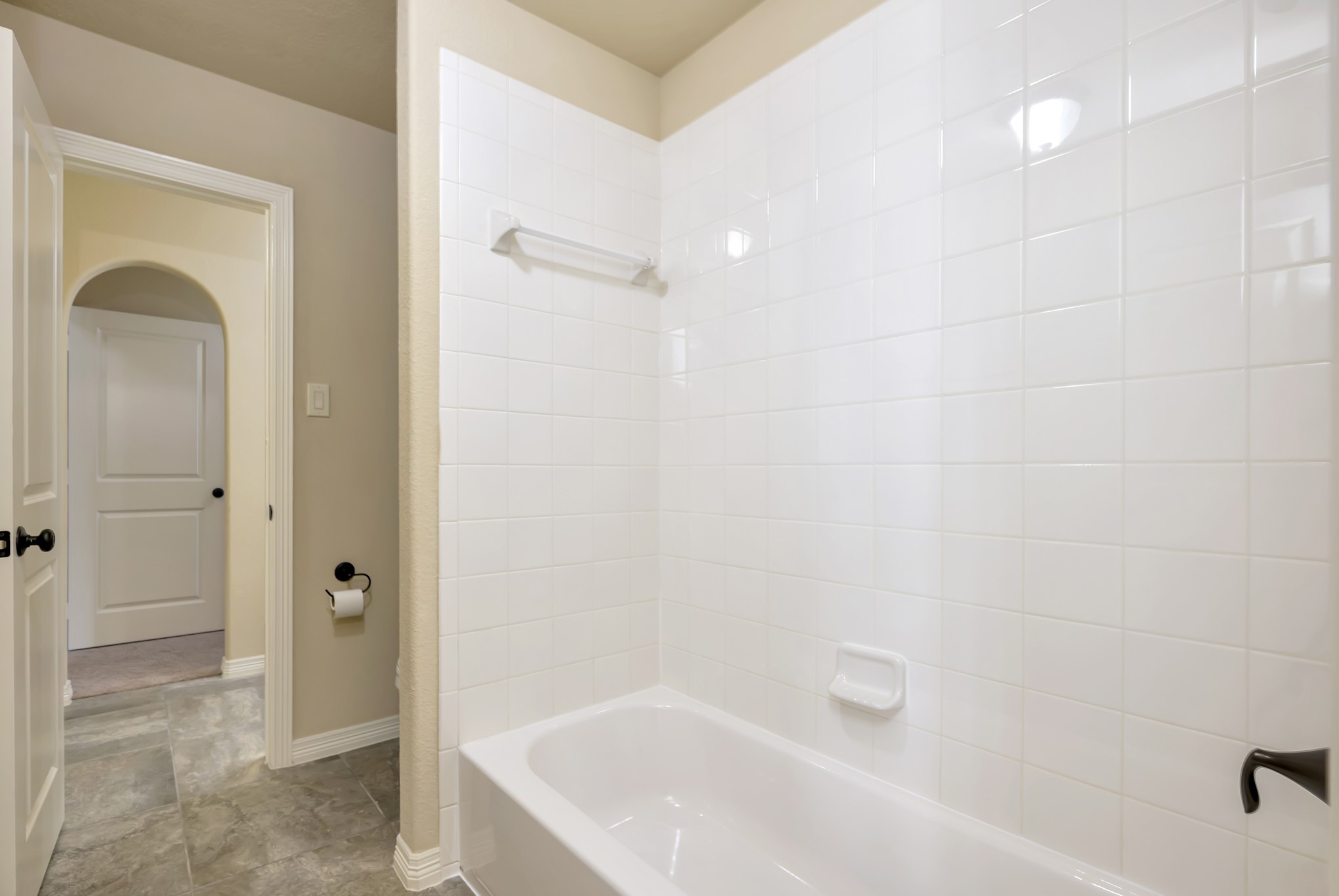 1009 Holston Hills Trail Roanoke TX 76262