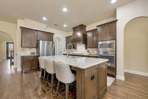 1009 Holston Hills Trail Roanoke TX 76262