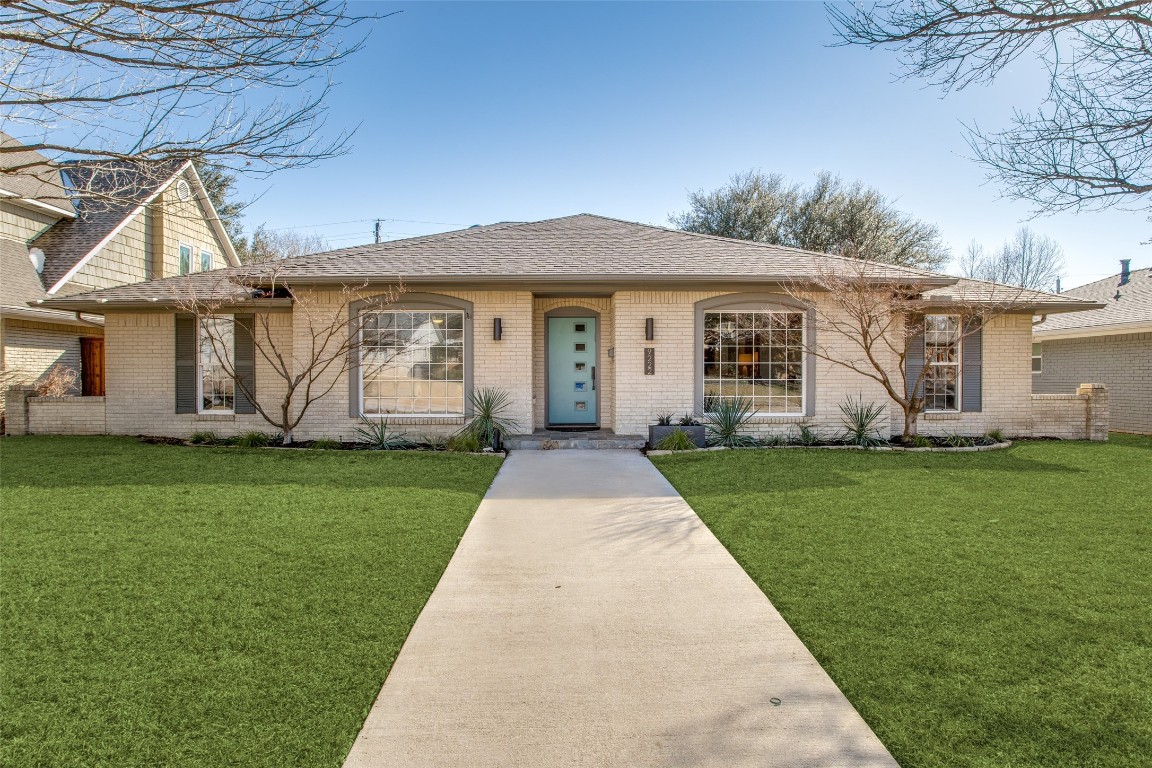 9222 Loma Vista Drive Dallas TX 75243