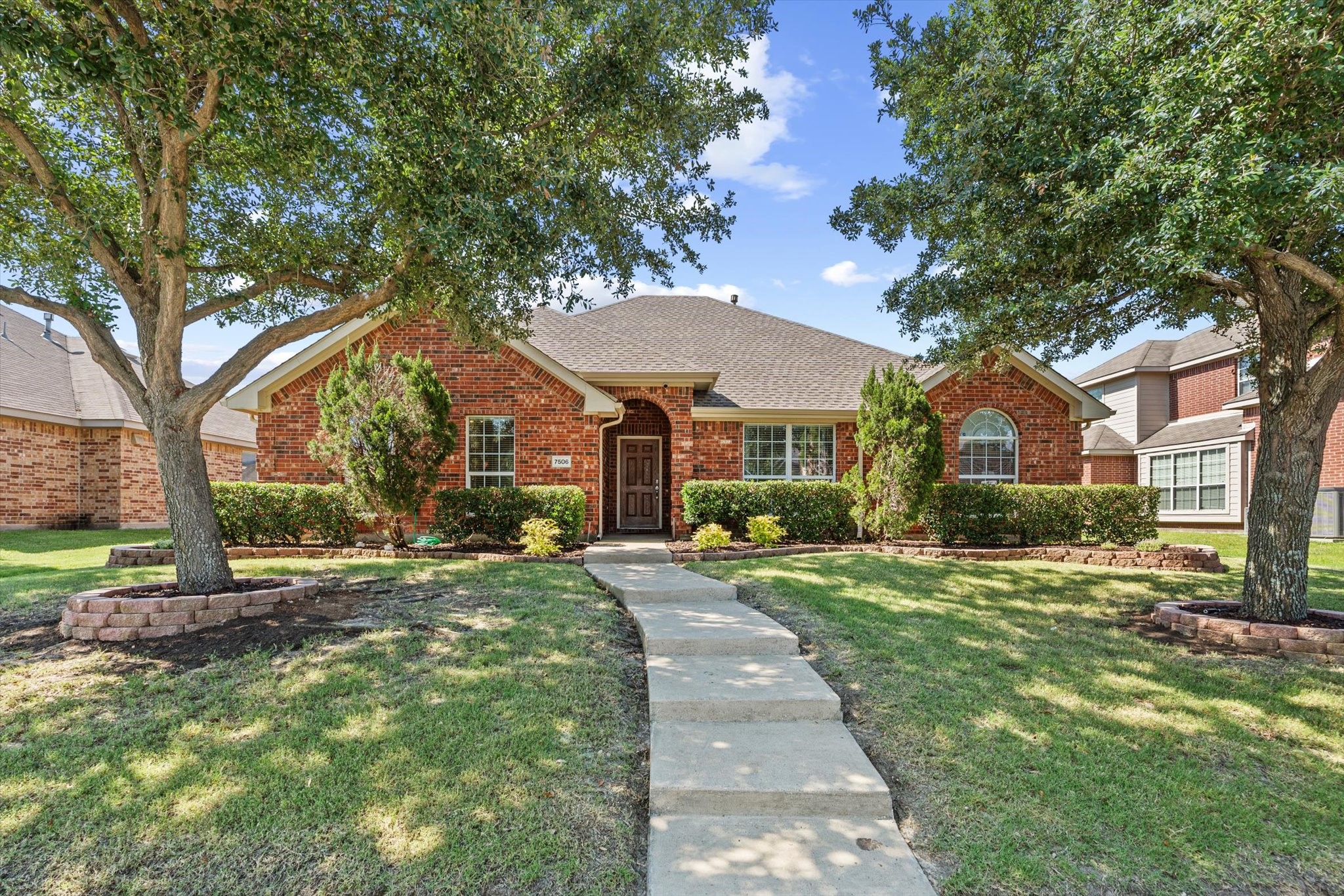 7506 Amesbury Lane Rowlett TX 75089