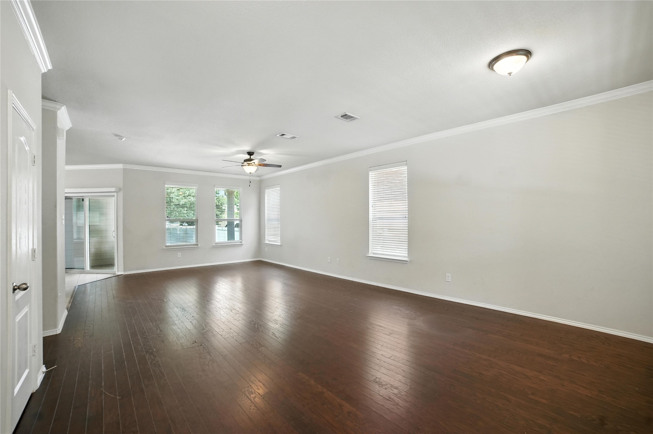 937 King George Lane Savannah TX 76227