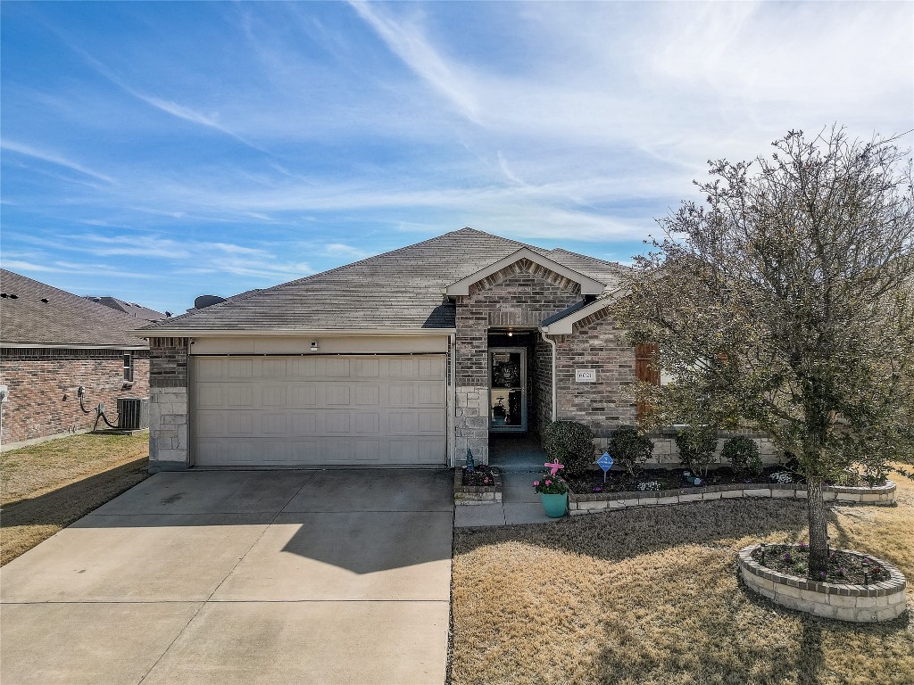 6021 Fantail Drive Fort Worth TX 76179