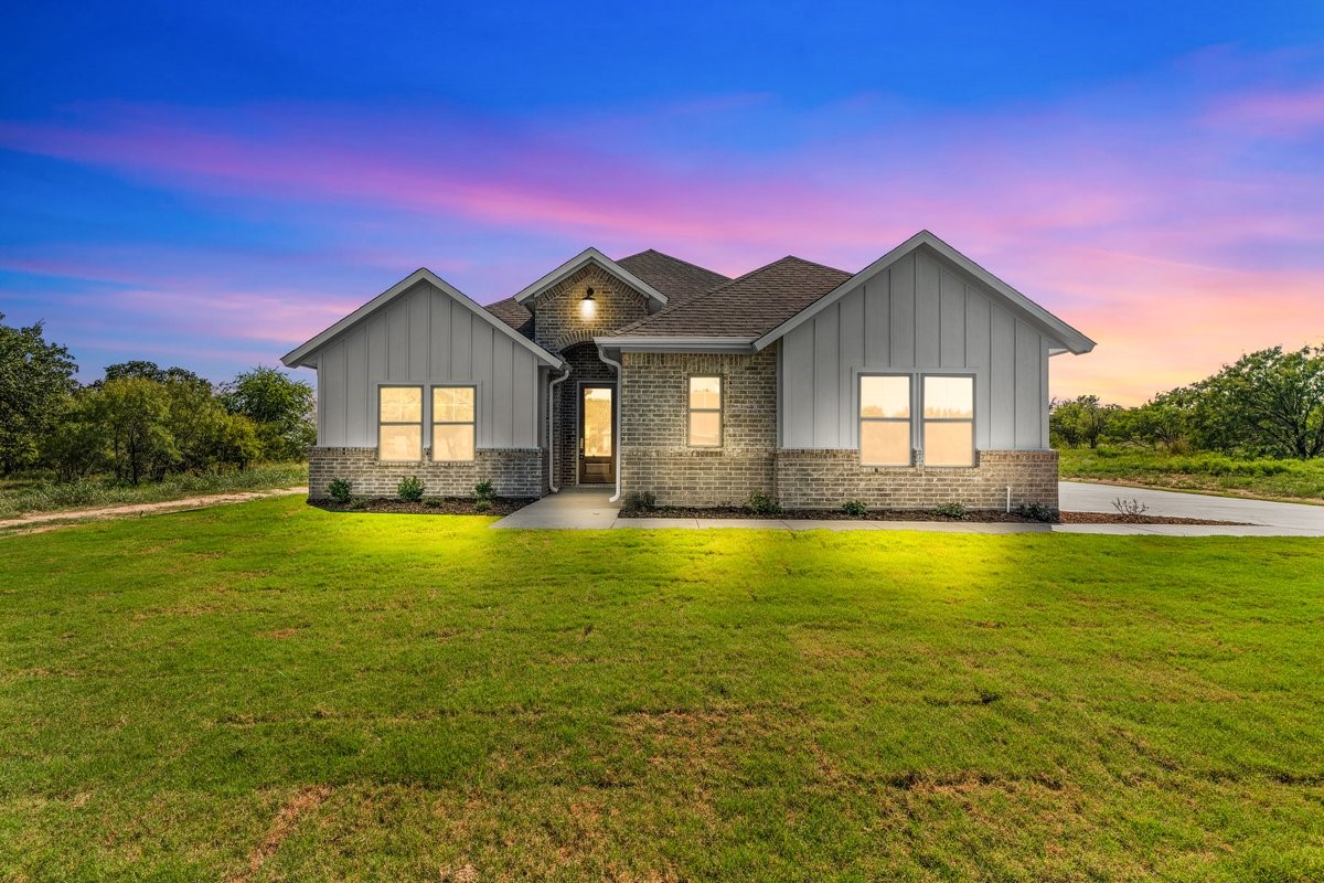 145 Tobiano Trace Brock TX 76087