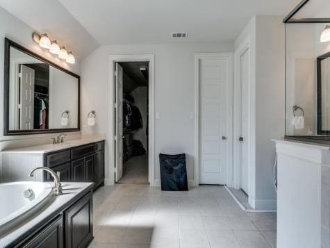 524 Windrow Lane Waxahachie TX 75165