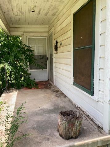 253 Graham Avenue Bonham TX 75418