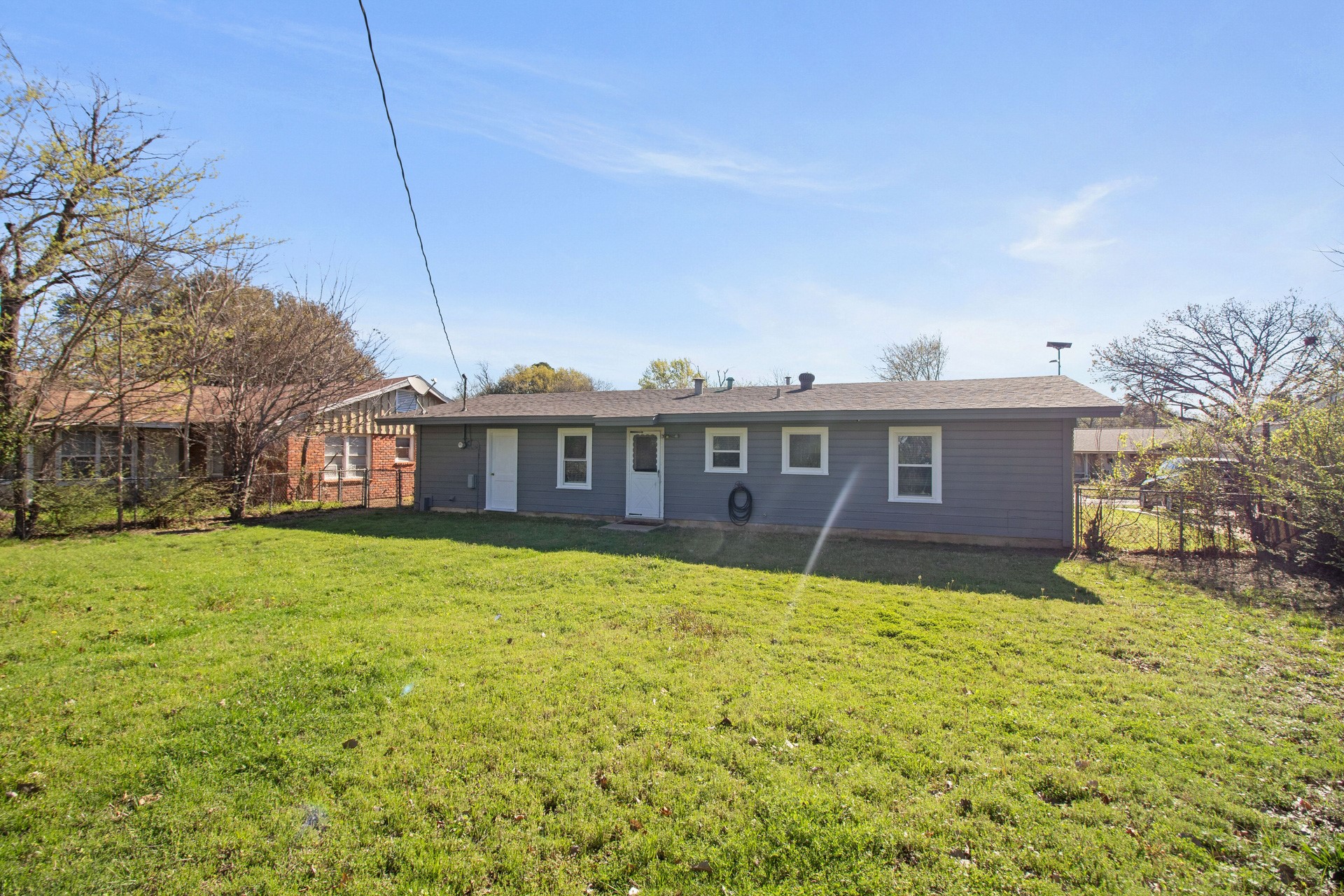 1616 Grantland Circle Fort Worth TX 76112