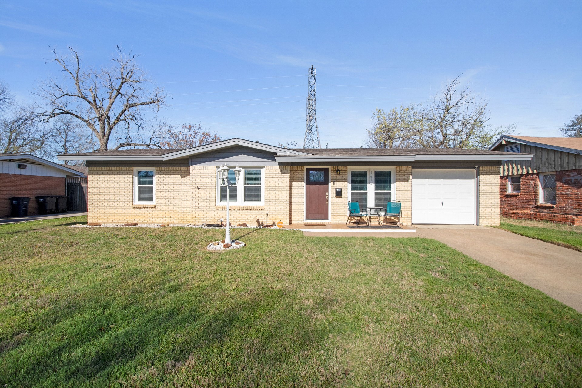 1616 Grantland Circle Fort Worth TX 76112