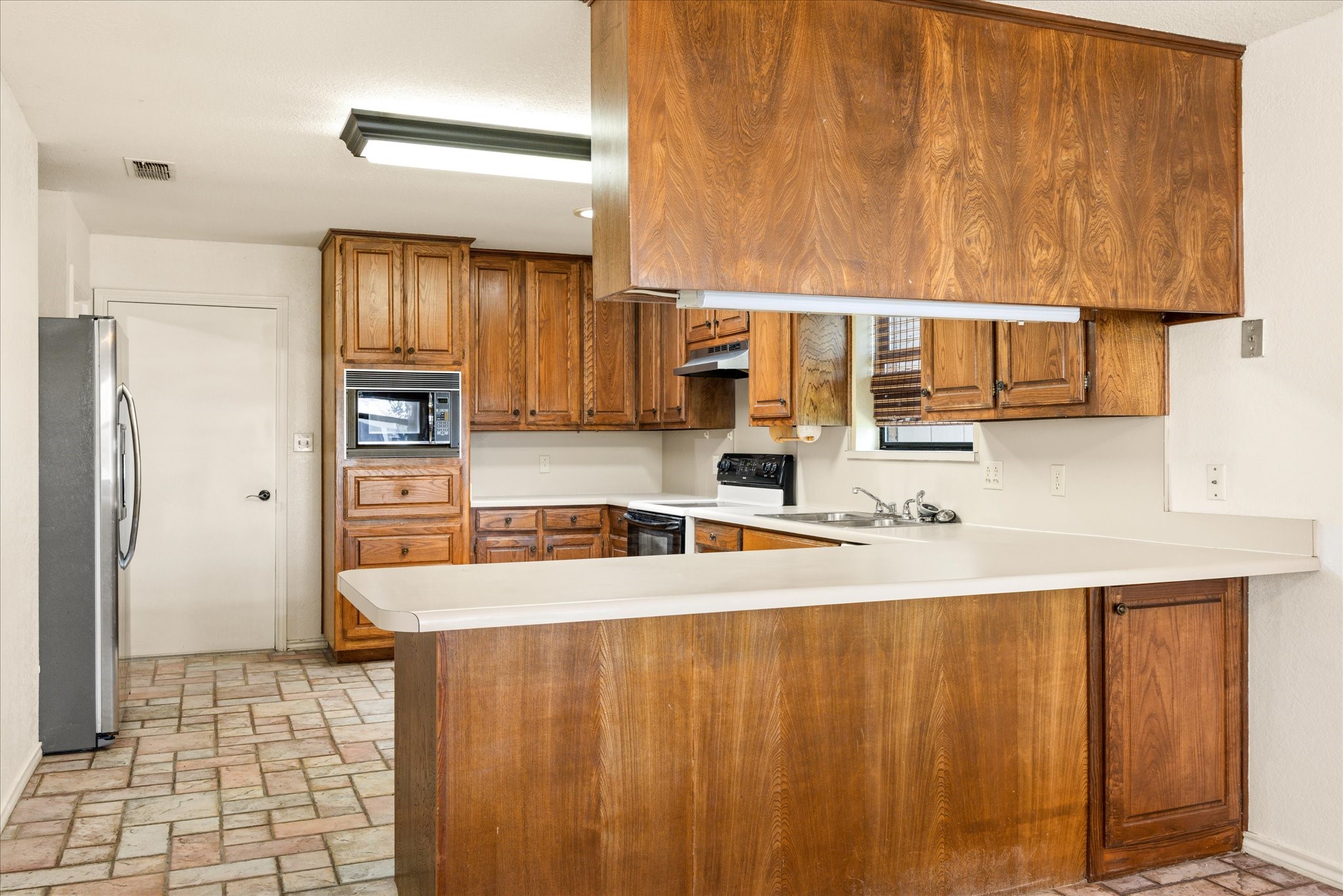 706 Tahiti Drive Granbury TX 76048