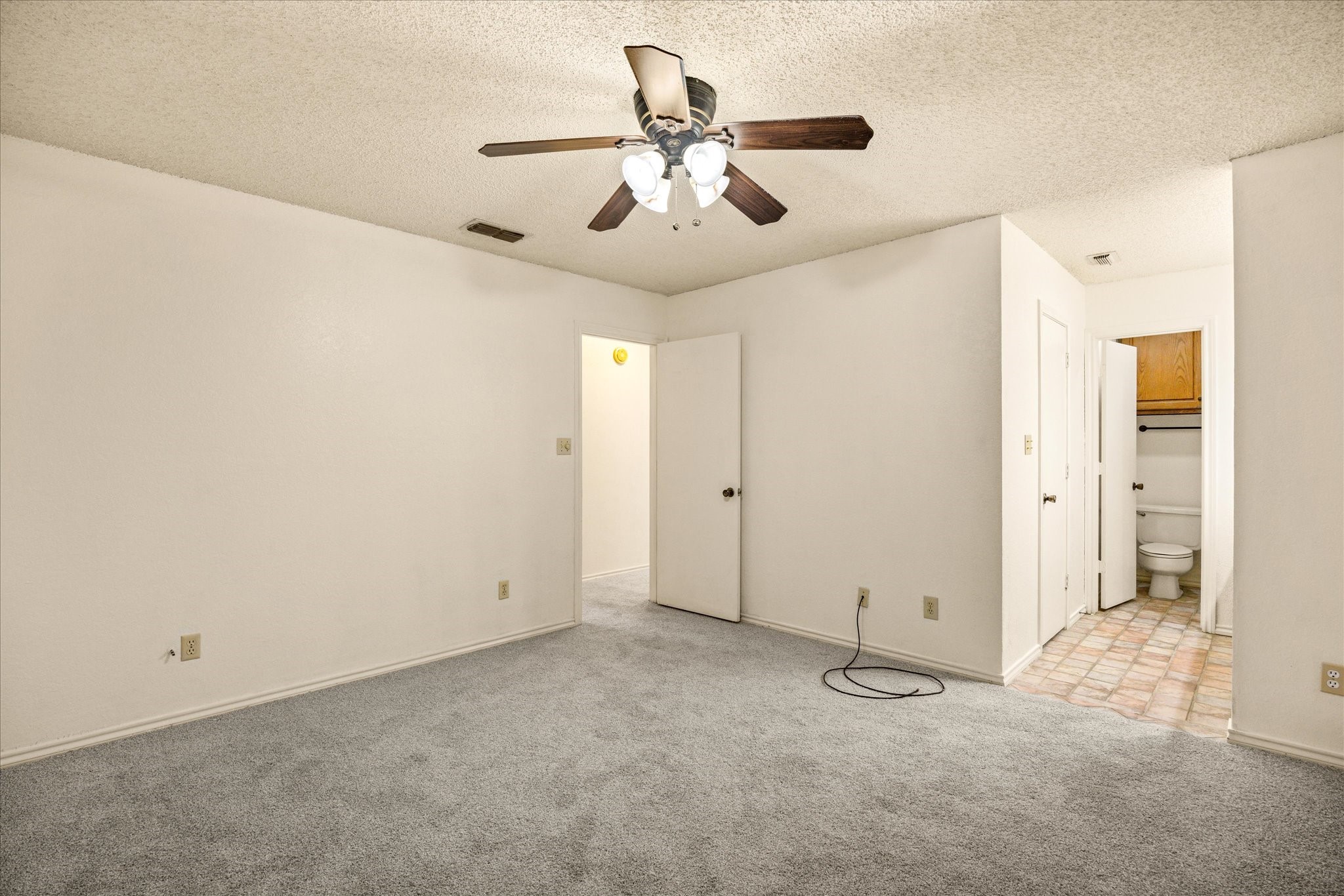 706 Tahiti Drive Granbury TX 76048