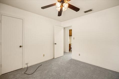 706 Tahiti Drive Granbury TX 76048