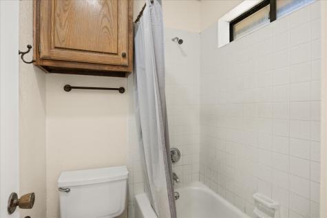 706 Tahiti Drive Granbury TX 76048