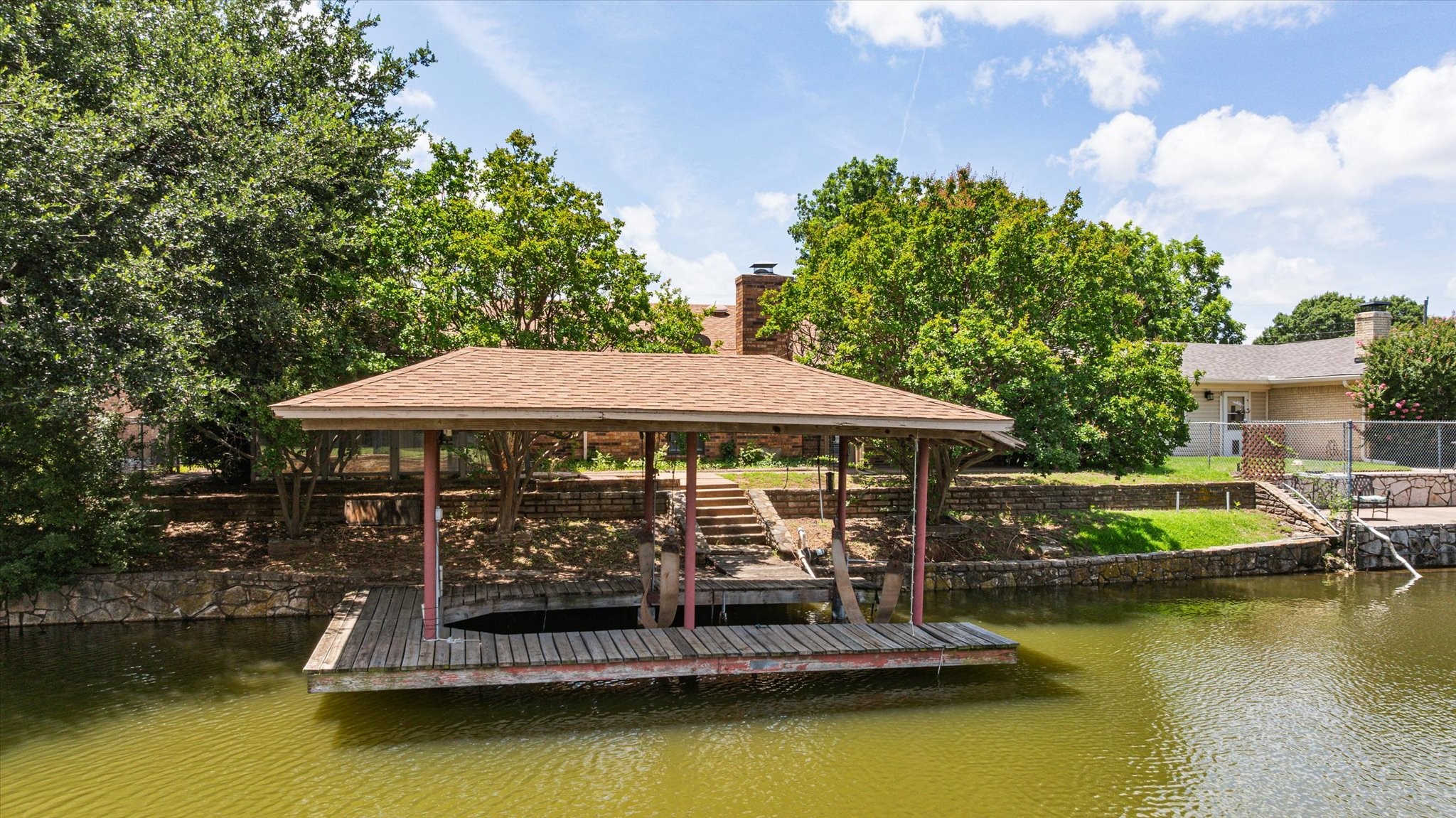 706 Tahiti Drive Granbury TX 76048