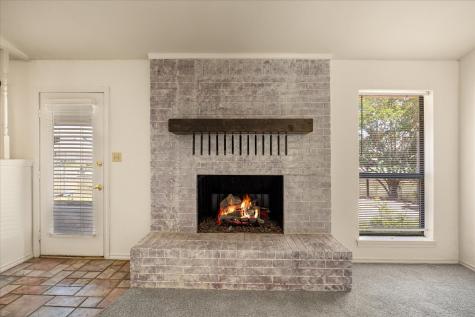 706 Tahiti Drive Granbury TX 76048