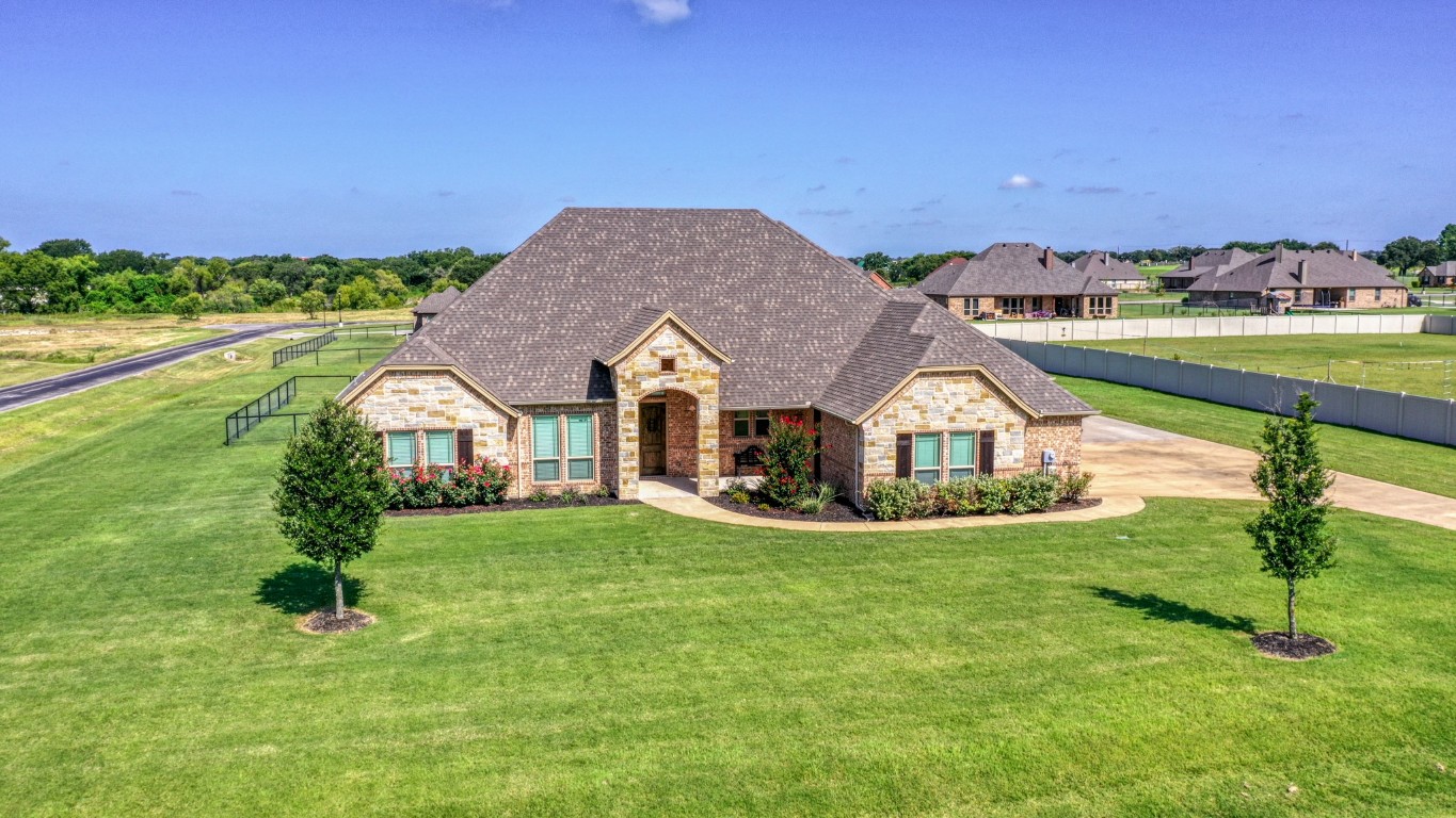 301 Steppes Court Weatherford TX 76087