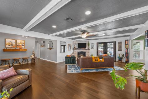 2717 Wooded Acres Drive Waco TX 76710
