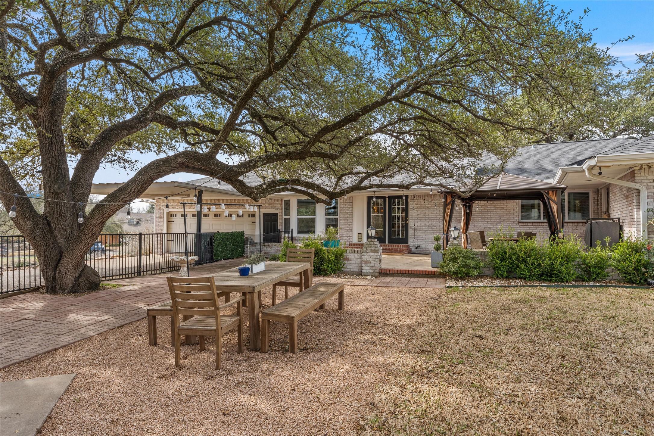 2717 Wooded Acres Drive Waco TX 76710