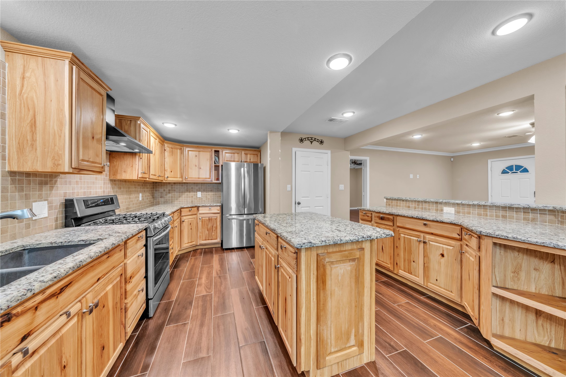 925 Jennings Lane Azle TX 76020