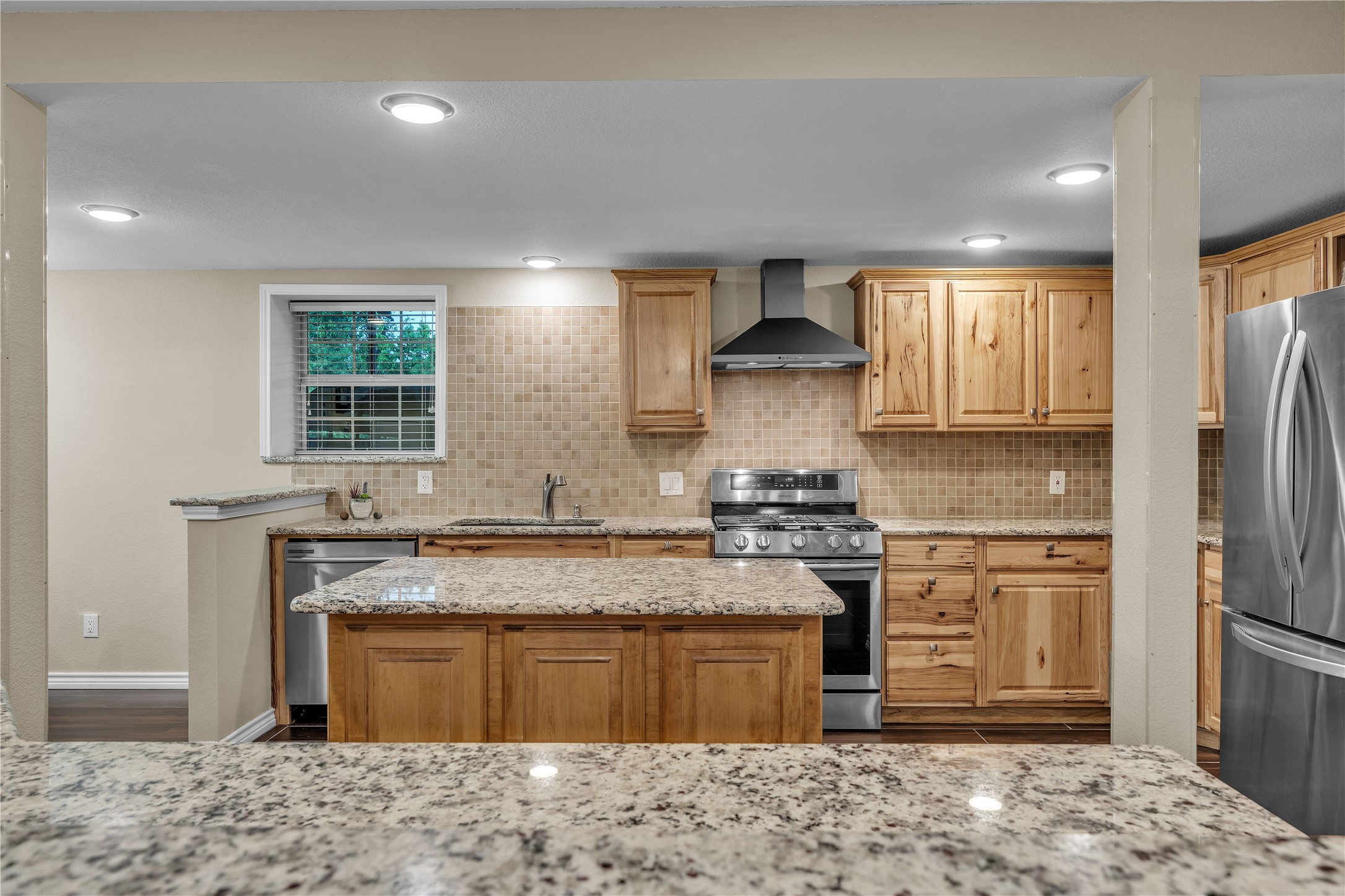 925 Jennings Lane Azle TX 76020