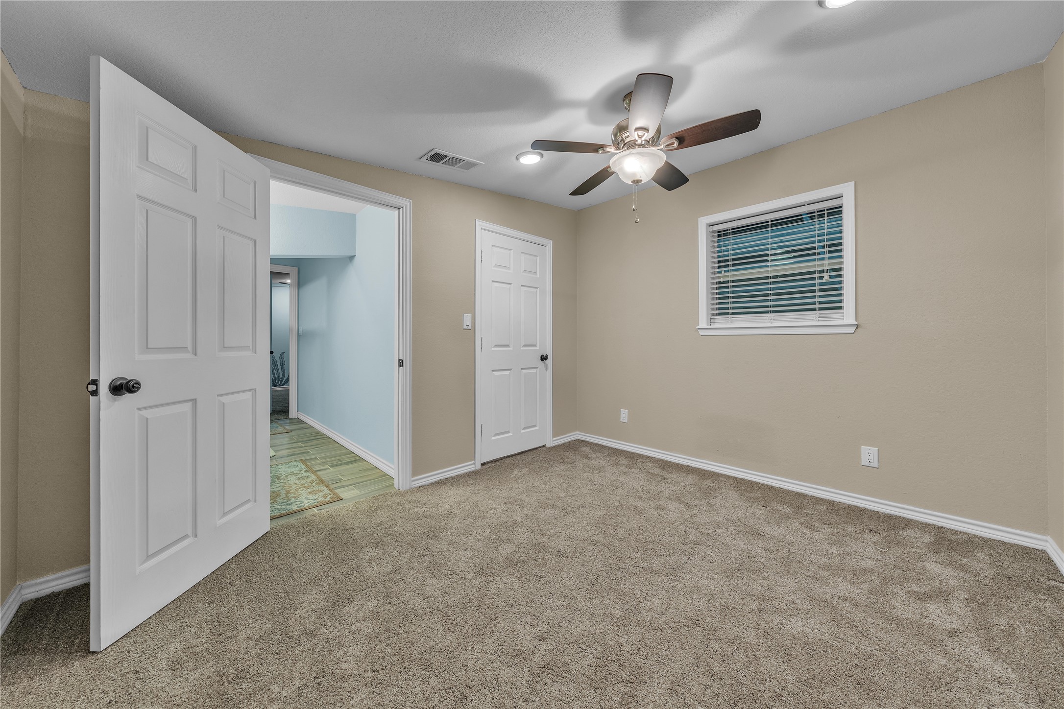 925 Jennings Lane Azle TX 76020