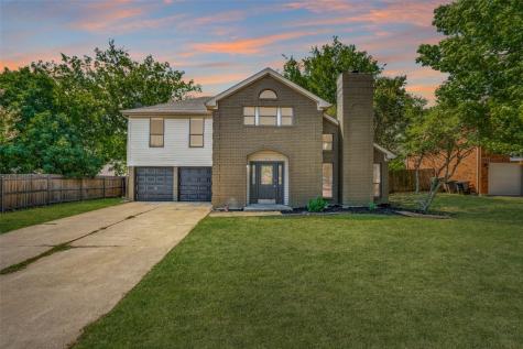 1502 Lincoln Drive Mansfield TX 76063