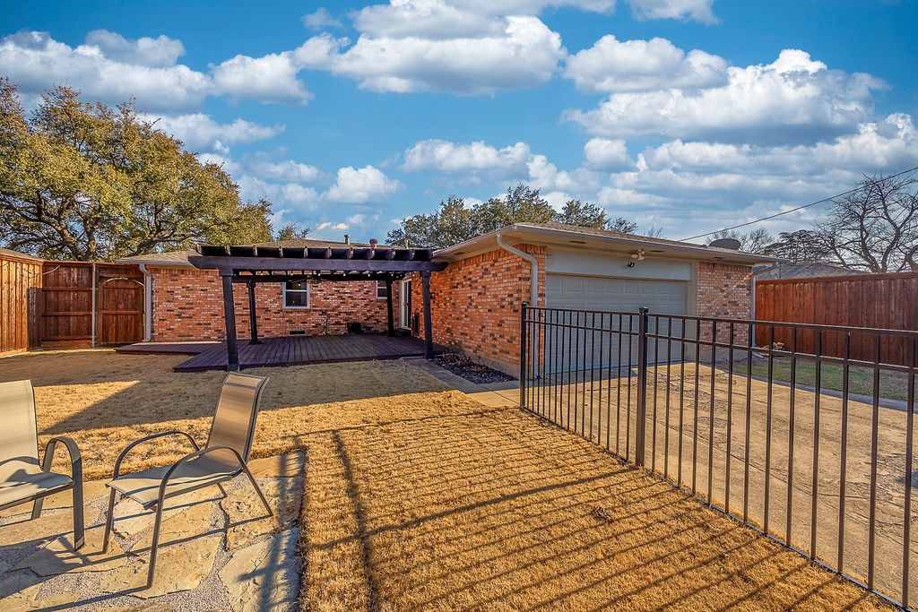 8415 Hunnicut Road Dallas TX 75228