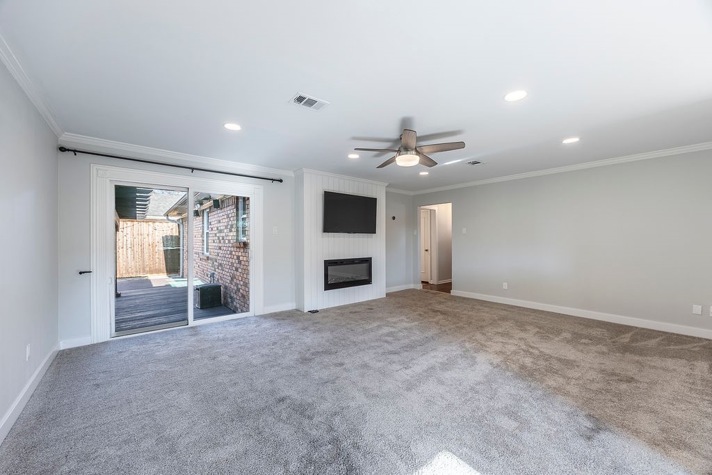 8415 Hunnicut Road Dallas TX 75228