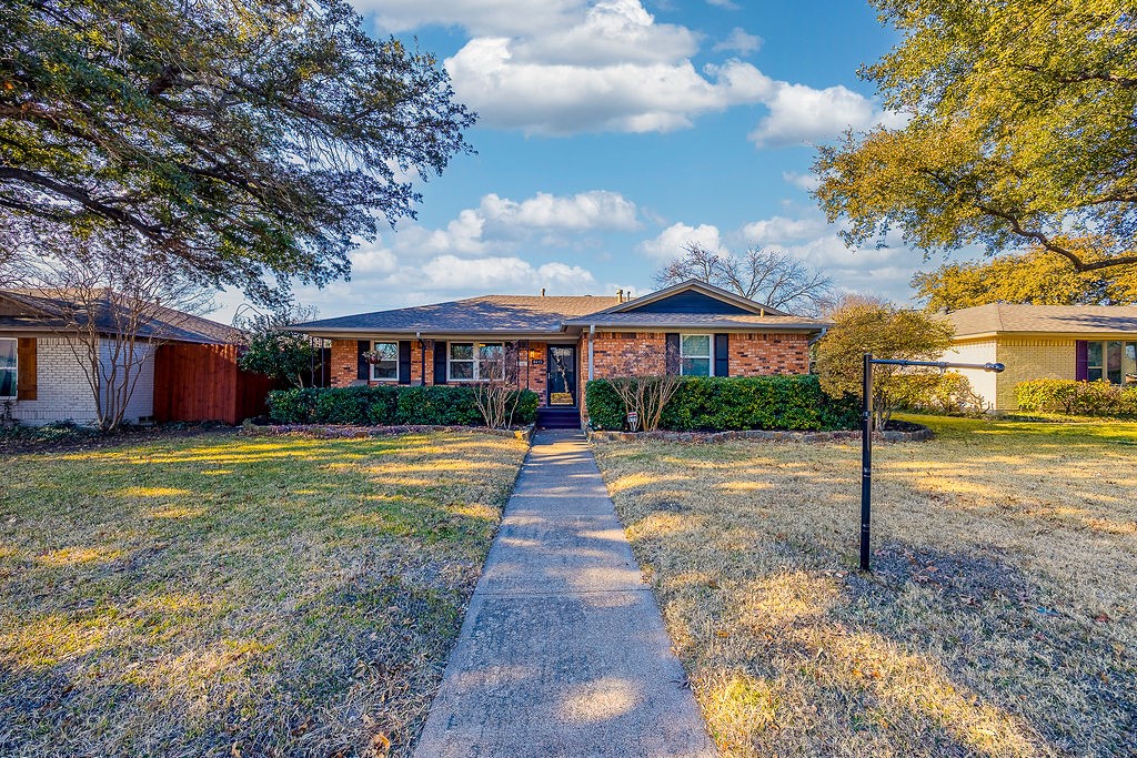 8415 Hunnicut Road Dallas TX 75228