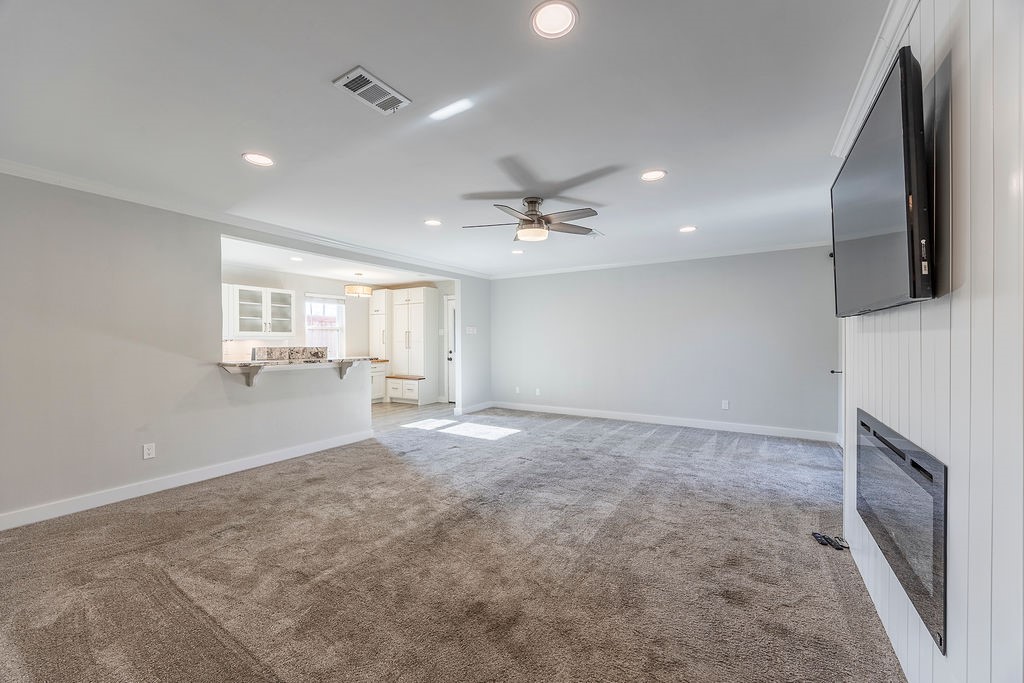 8415 Hunnicut Road Dallas TX 75228