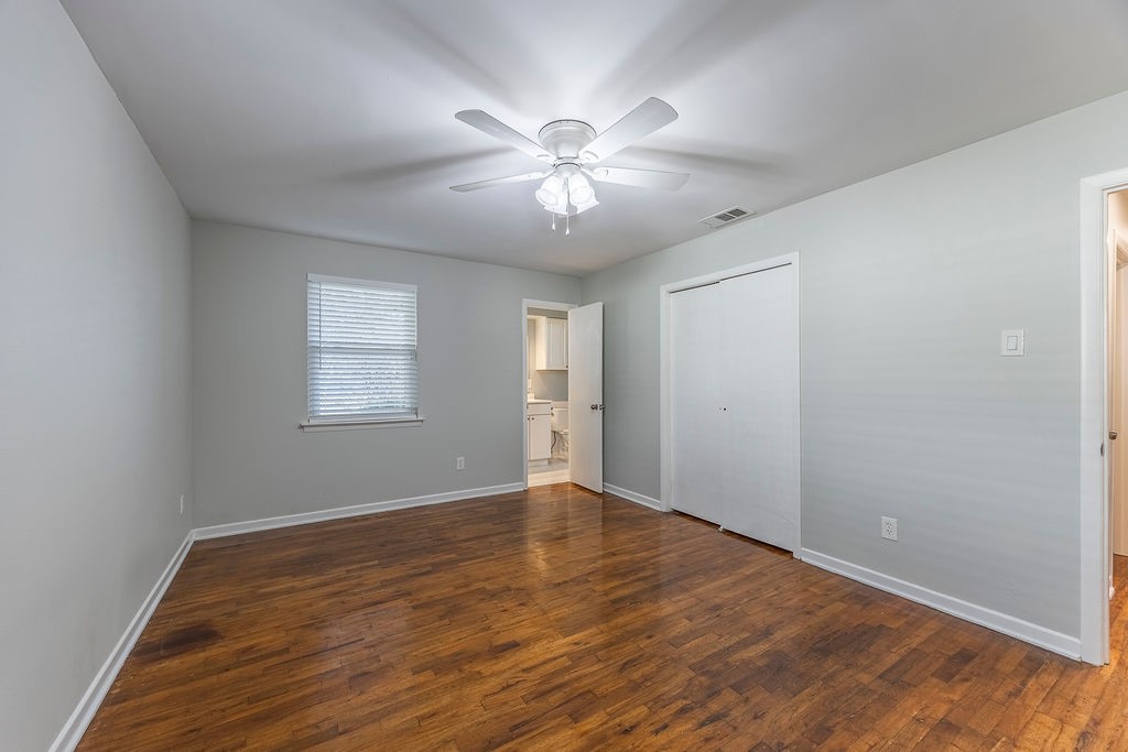 8415 Hunnicut Road Dallas TX 75228