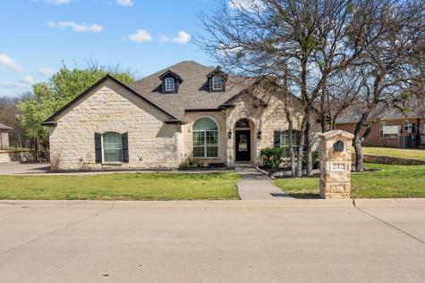 212 Autumnwood Drive Aledo TX 76008